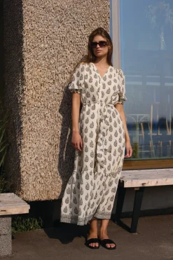 New Bruuns Bazaar DuscleBBYana dress - Cream / Black