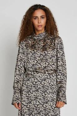 Outlet Bruuns Bazaar FloretBBChatrine blouse - Sand Black