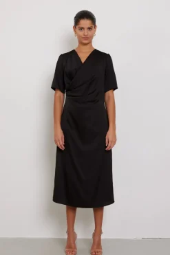 Outlet Bruuns Bazaar RaisellaBBNemi dress - Black